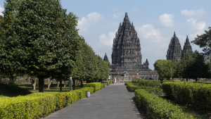 buku bhagavad gita candi prambanan